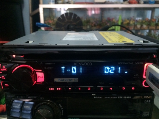 KENWOOD U373R USB IPOD MP3 CD AUX ปรีเอ้า1ชุด สภาพสวย มือ2 ญี่ปุ่น