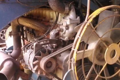 ขายรถเกี่ยวข้าว เกษตรพัฒนา รุ่นปลดหนี้ เครื่อง175แรง ตัวเดิน10 ปั้ม22 สภาพพร้อมใช้งาน สนใจโทร 090-8588220คุณนะ 093-3258446คุณบิว หรือเข้าดูสินค้าอื่นๆได้ที่ www.truck.in.th/498 หรือเพจFacebook ณรงค์ ซื้อขายรถมือสอง (เว็บไซต์ส่วนตัว) หรือFacebook ตลาดรถมือ