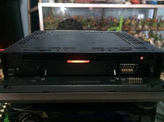 Pioneer DED-P2007ZPC รุ่นใหญ่ 24bit 4V ซิ้งดำ หน้าโลหะ MP3 CD ปรีเอ้า2ชุด คุมกล่องCD Made in Japan สภาพสวย มือ2 ญี่ปุ่น