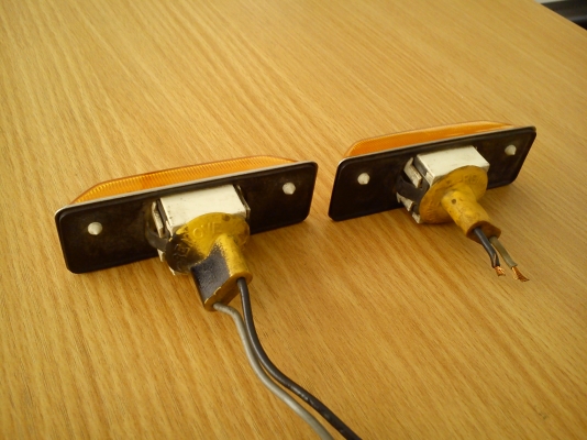 ไฟเลี้ยวแก้มสีส้ม ของรถจี๊บ Jeep Cherokee XJ ไฟเลี้ยวแก้มสีส้ม ของรถจี๊บ Jeep Cherokee XJ