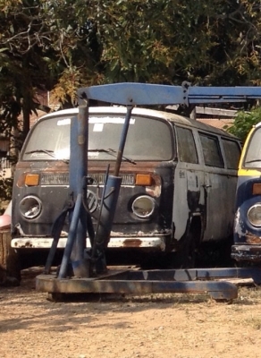 โฟล์คตู้ไฟเลี้ยวบนมีทะเบียน