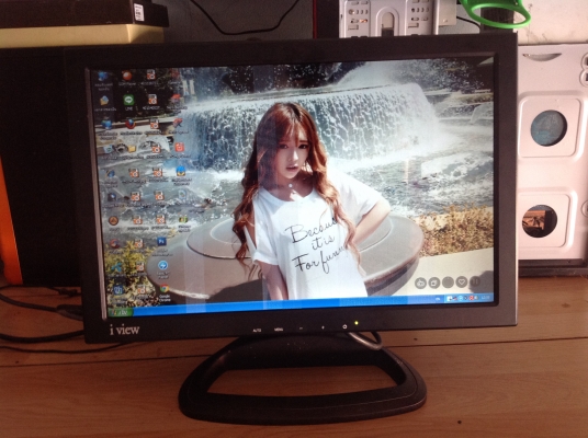 ขายจอคอม17นิ้ว