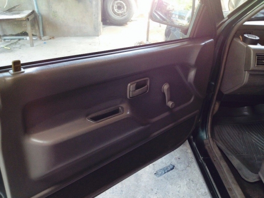 ขายอีซูซุหน้าย้อยปี96 เดิมๆ บางๆ ยอดนิยมสุดประหยัด ราคา 158,000 บาท ติดต่อคุณเอ๋ 092-6356419