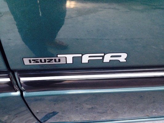 ขายอีซูซุหน้าย้อยปี96 เดิมๆ บางๆ ยอดนิยมสุดประหยัด ราคา 158,000 บาท ติดต่อคุณเอ๋ 092-6356419