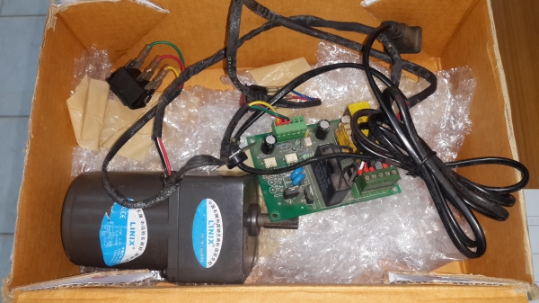 มอเตอร์เกียร์ พร้อมวงจรกลับทางหมุน เอาไป DIY เลยครับ