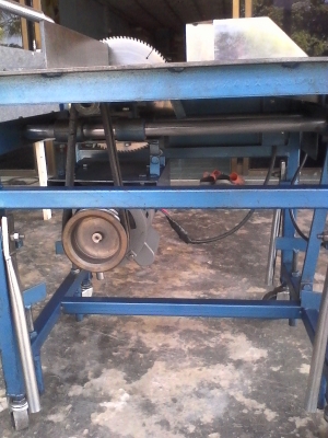 ขาย แท่นตัดอลูมิเนียม10นิ้วของสันติ ขาย แท่นตัดอลูมิเนียม10นิ้วของสันติ