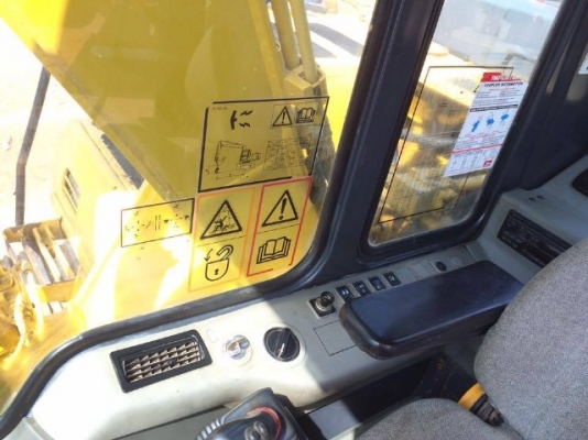 ขายรถแบคโฮ KOMATSU PC160-6 สภาพสวยพร้อมใช้งาน รถนอกนำเข้าจากญี่ปุ่น มีVDOการทำงานครับ