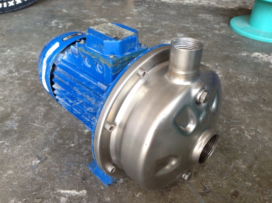 ขายปั้มน้ำหัวสแตนเลส Ebara 1.2HP. 380V สภาพดี วิ่งนิ่มเดิมๆ พร้อมใช้งาน