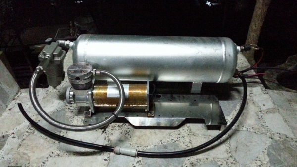 ขายปั้มลมพร้อมถังอะลูมีเนียมอย่างหนา สวิท์ตโอโต ดักน้ำ 12v. 6, 500