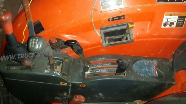 รถแทร็กเตอร์ KUBOTA  ขนาด 95 แรงม้า  ปีจดทะเบียน 2552 รุ่น M9540D57795  รุ่นปี 2008