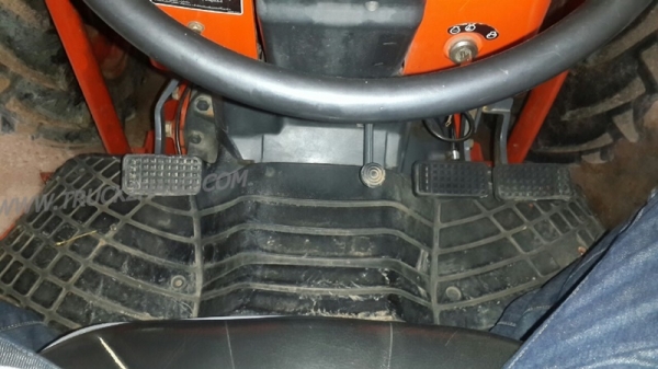 รถแทร็กเตอร์ KUBOTA  ขนาด 95 แรงม้า  ปีจดทะเบียน 2552 รุ่น M9540D57795  รุ่นปี 2008