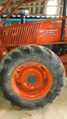 รถแทร็กเตอร์ KUBOTA  ขนาด 95 แรงม้า  ปีจดทะเบียน 2552 รุ่น M9540D57795  รุ่นปี 2008