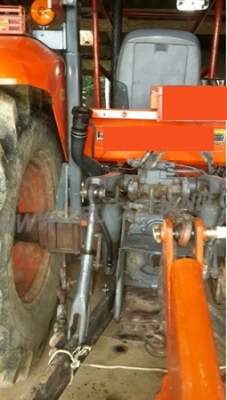รถแทร็กเตอร์ KUBOTA  ขนาด 95 แรงม้า  ปีจดทะเบียน 2552 รุ่น M9540D57795  รุ่นปี 2008