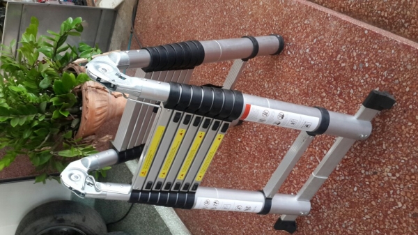 กระไดอลูมิเนียม