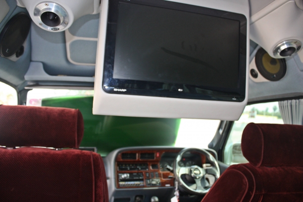 ขายรถตู้ TOYOTA ปี2004 ราคาต่อรองได้