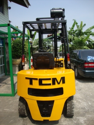 ขายรถโฟล์คลิฟท์ T.C.M. FD25 เครื่องยนต์ดีเซล เกียร์ธรรมดา เสาสูง 4 เมตร ยางตัน งา 1,070 มม. ขายรถโฟล์คลิฟท์ T.C.M. FD25 เครื่องยนต์ดีเซล เกียร์ธรรมดา เสาสูง 4 เมตร ยางตัน งา 1,070 มม.