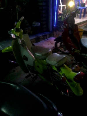 C 70 17000บาท  สี เพิ่งทำทะเบียนตรงเครื่อง ตรงโครง พร้อมโอน สนใจติดต่อคุณอี๊ด ศรีราชา0861133594