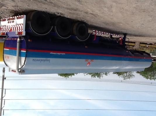 แท้งน้ำมัน40,000ลิตร