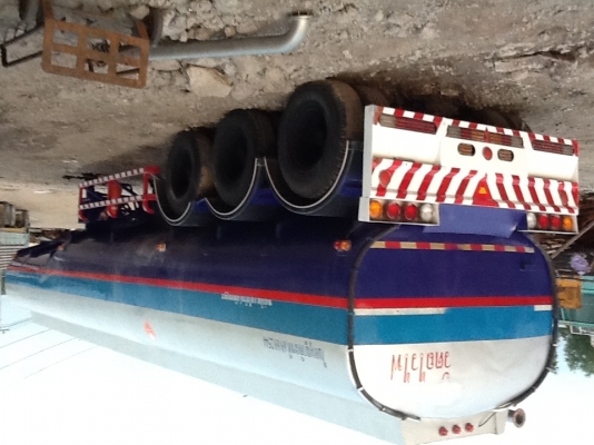 แท้งน้ำมัน40,000ลิตร