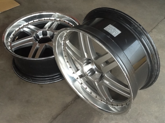 ขายแม็กขอบ22 6รู กว้าง9.5 ET+15 1คู่