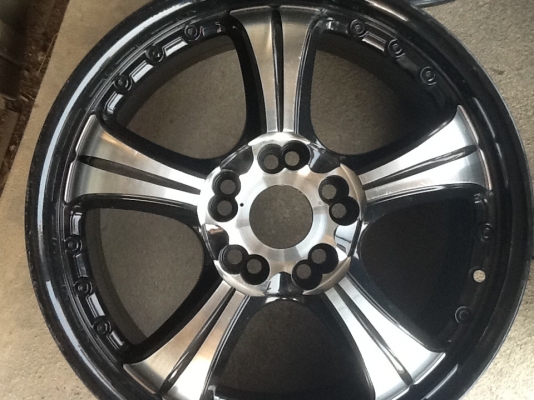 ขายแม็กขอบ 17 5รู100/114 กว้าง7 ET35 ครบชุด4วง
