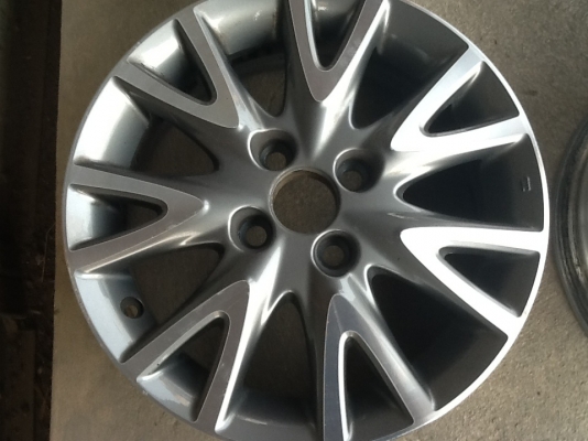 ขายแม็กขอบ 15 4รู100 ครบชุด 4วง