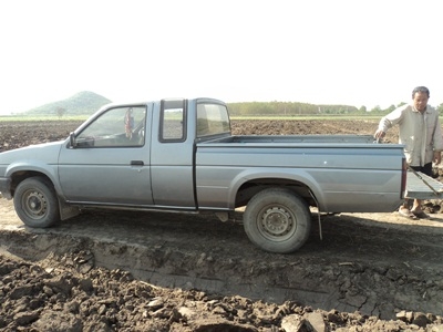 ขายรถกระบะฺBMแคบเล็กเครื่องแดงBD25ใช้ไปใหนมาใหนสะดวกมีพื้นที่บรรทุกใด้มากนั้งก็สบายแอร์ก็มี