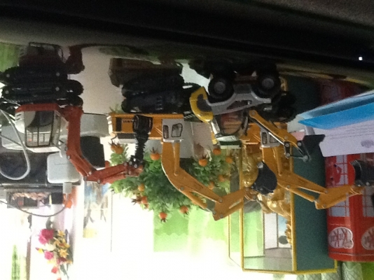 ลดล้างสต๊อก model รถ kaidiwei คันละ 650 เหมาะมากที่จะเป็นของสมนาคุณลูกค้า หรือตั้งโชว์