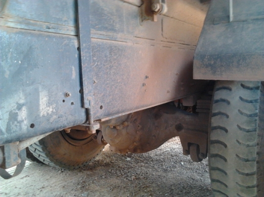 MITSUBISHI FUSO FN528 CTC - 220 HP 6D17 สิบล้อดั๊มพ์ 2 เพลา กระบะดั๊มพ์เหล็ก 12 ตันของ KAC โคราชสภาพสวย เครื่องแห้งแรงดี หัวเก๋งบางเดิมภายในสวยครบ แอร์เย็น พวงมาลัยเพาเวอร์ เบรคทริ๊ปฟี้ครบพร้อม ช่วงล่างคัชซีสวยมากไม่มีบวม ยางสภาพดี 10 เส้นประมาณ 80\% พร้อม