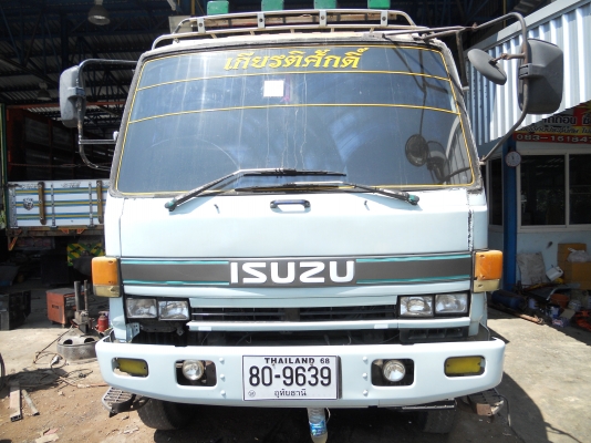 ขายด่วนรถอีซูซุร็อกกี้นางฟ้าปี39