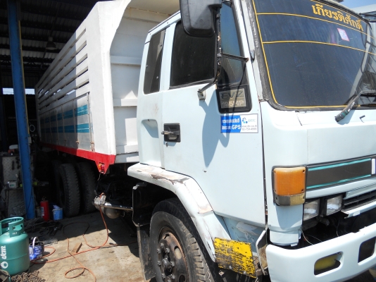 ขายด่วนรถอีซูซุร็อกกี้นางฟ้าปี39