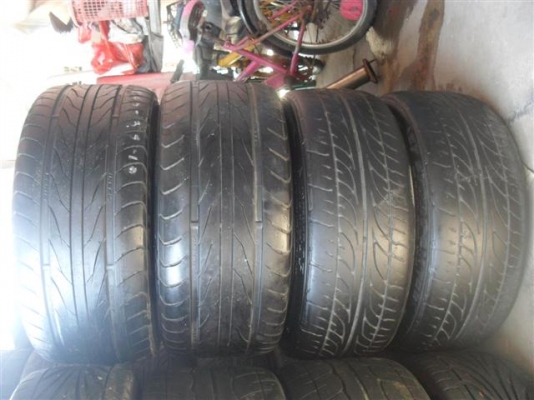 ขายล้อ KR 18 8.5/9.5 พร้อมยาง 15900 หรือแลก