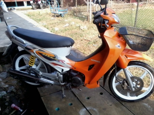 ขายหรือแลกครับ มีWave125  ทบ.โอน ครบ เสนอมาครับ