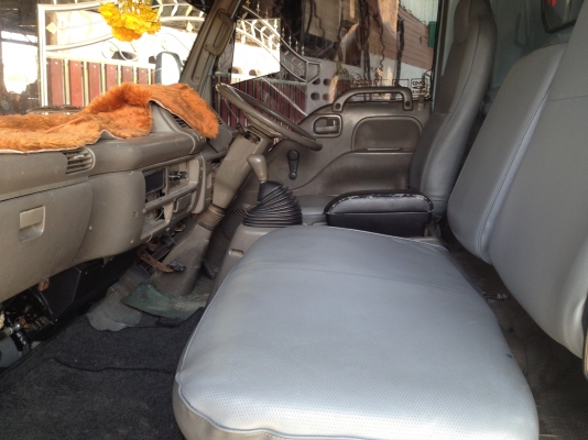 ขายNPR66L เครื่อง4BD1 สภาพสวยจัดยาว4.3เมตร พื้นปูเลส แอร์เย็น เครื่องดีคัทซีสวยกิ๊บ ยางใหม่6เส้น