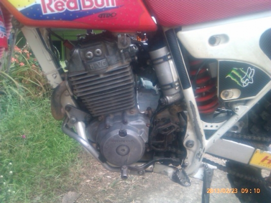 ขาย XR 250 CC ถังพลาสติกตัวแข่งเครื่องแรง