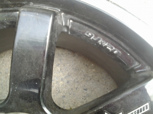 ขอบ20 มีคู่เดี่ยว lenso