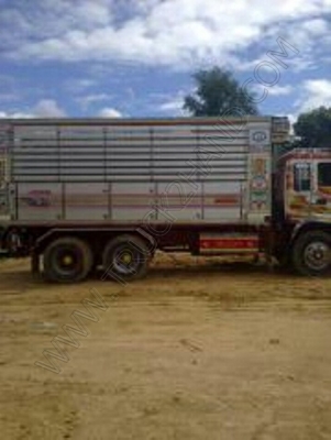 รถบรรทุกพ่วงดั๊มพ์ แม่-ลูก ยี่ห้อ ISUZU 320 แรงม้า