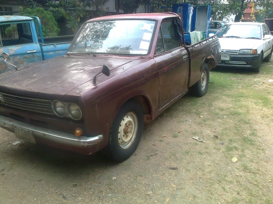 ขายดัสสัน 521 ครับมี 2 คัน