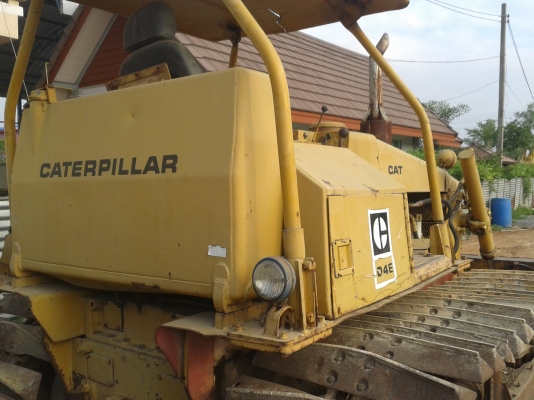 ขายแทรกเตอร์ cat d4e.สภาพดีพร้อมใช้งาน