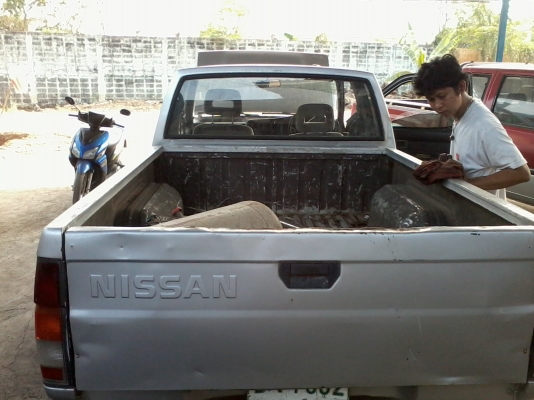 ขายนิสันบิ๊กเอ็มปี95แค็บ 115000 จอโค้ง