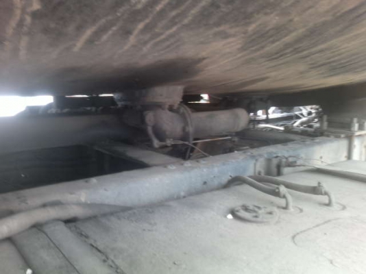 รถอิซูซุ 10 ล้อ บรรทุกน้ำมัน 175 แรงม้า สนใจติดต่อ 081 - 6079515 รถอิซูซุ 10 ล้อ บรรทุกน้ำมัน 175 แรงม้า สนใจติดต่อ 081 - 6079515