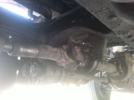 รถอิซูซุ 10 ล้อ บรรทุกน้ำมัน 175 แรงม้า สนใจติดต่อ 081 - 6079515 รถอิซูซุ 10 ล้อ บรรทุกน้ำมัน 175 แรงม้า สนใจติดต่อ 081 - 6079515