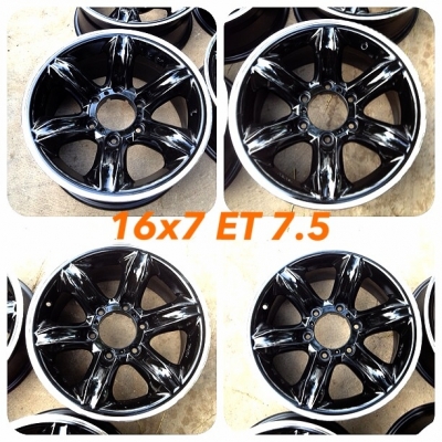 ขายล้อเล็บเหยี่ยวแท้ ดุมเดิมๆ สภาพสวยมาก 11500 บาทครับ