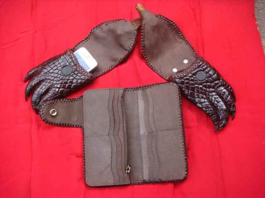 กระเป๋าสตางค์ทรงยาว กระเป๋าสตางค์ทรงยาว