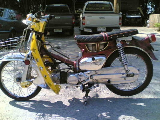 ขาย C70 เครื่องดรีม เล่มทะเบียนเครื่องพร้อมอกใบซื้อขายให้เครื่องสมบูรณ์มาก