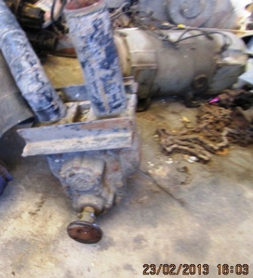 ปั้มเฟือง ขนาดท่อ 3 นิ้ว ขาย 20,000 บาท