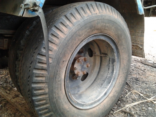 ISUZU TL 110 HP 4BC1 ฝาขาว หกล้อดั๊มพ์ กระบะดั๊มพ์เหล็ก 4 ตันช่วงยาว 4.20 เมตรสภาพดีพร้อมใช้งานได้เลย เครื่องแห้งแรงดีไม่มีเยิ้ม ภายในหัวเก๋งคอนโซลอยู่ครบพร้อม กระบะดั๊มพ์ไม่ผุ ช่วงล่างคัชซีดีไม่บวม ยาง 7.50 ขอบ 16 สภาพดีพร้อมบรรทุกพร้อมใช้งาน เอกสารเล่มท ISUZU TL 110 HP 4BC1 ฝาขาว หกล้อดั๊มพ์ กระบะดั๊มพ์เหล็ก 4 ตันช่วงยาว 4.20 เมตรสภาพดีพร้อมใช้งานได้เลย เครื่องแห้งแรงดีไม่มีเยิ้ม ภายในหัวเก๋งคอนโซลอยู่ครบพร้อม กระบะดั๊มพ์ไม่ผุ ช่วงล่างคัชซีดีไม่บวม ยาง 7.50 ขอบ 16 สภาพดีพร้อมบรรทุกพร้อมใช้งาน เอกสารเล่มท