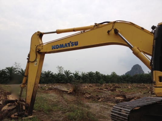 รถแบคโฮ KOMATSU PC 200 - 7 ( รถทำงาน 16000 ซม. ) สนใจติดต่อ 081 - 6079515 รถแบคโฮ KOMATSU PC 200 - 7 ( รถทำงาน 16000 ซม. ) สนใจติดต่อ 081 - 6079515