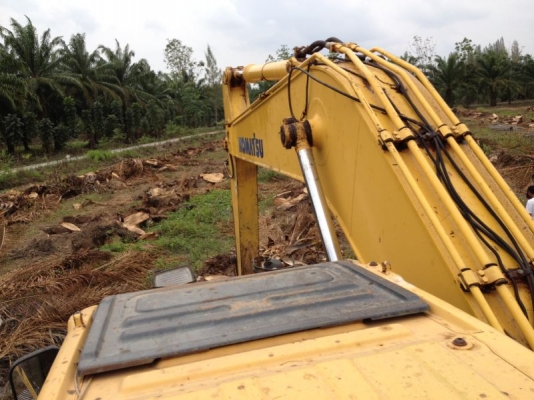 รถแบคโฮ KOMATSU PC 200 - 7 ( รถทำงาน 16000 ซม. ) สนใจติดต่อ 081 - 6079515 รถแบคโฮ KOMATSU PC 200 - 7 ( รถทำงาน 16000 ซม. ) สนใจติดต่อ 081 - 6079515