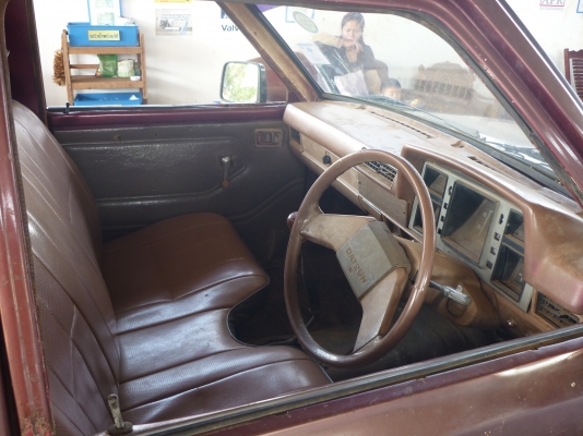 720 sd 25 ดีเซล เครื่่องดีติดง่าย 5 เกียร์ ภายในสมบูรณ์ ภาษีไม่ขาด พร้อมโอน 720 sd 25 ดีเซล เครื่่องดีติดง่าย 5 เกียร์ ภายในสมบูรณ์ ภาษีไม่ขาด พร้อมโอน